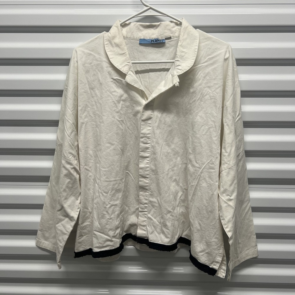 PLA:N Relaxed Ivory Button-Front Shirt with Black Trim